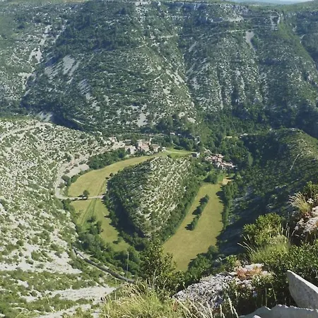 Maison Cévenole, Terasse Et Jardin Hébergement de vacances *