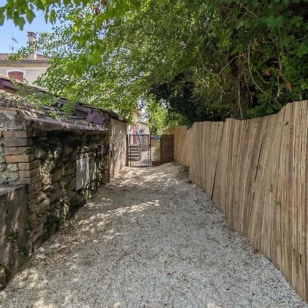 Maison Cévenole, Terasse Et Jardin Hébergement de vacances